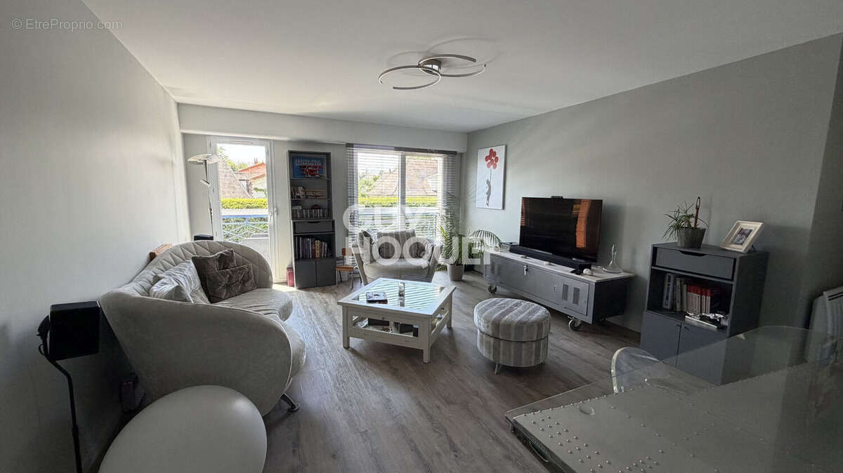 Appartement à COMPIEGNE