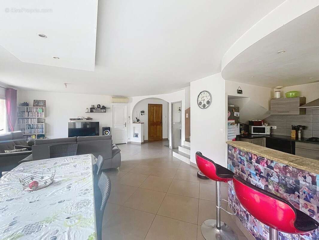 Photo 3 - Maison à FAYENCE