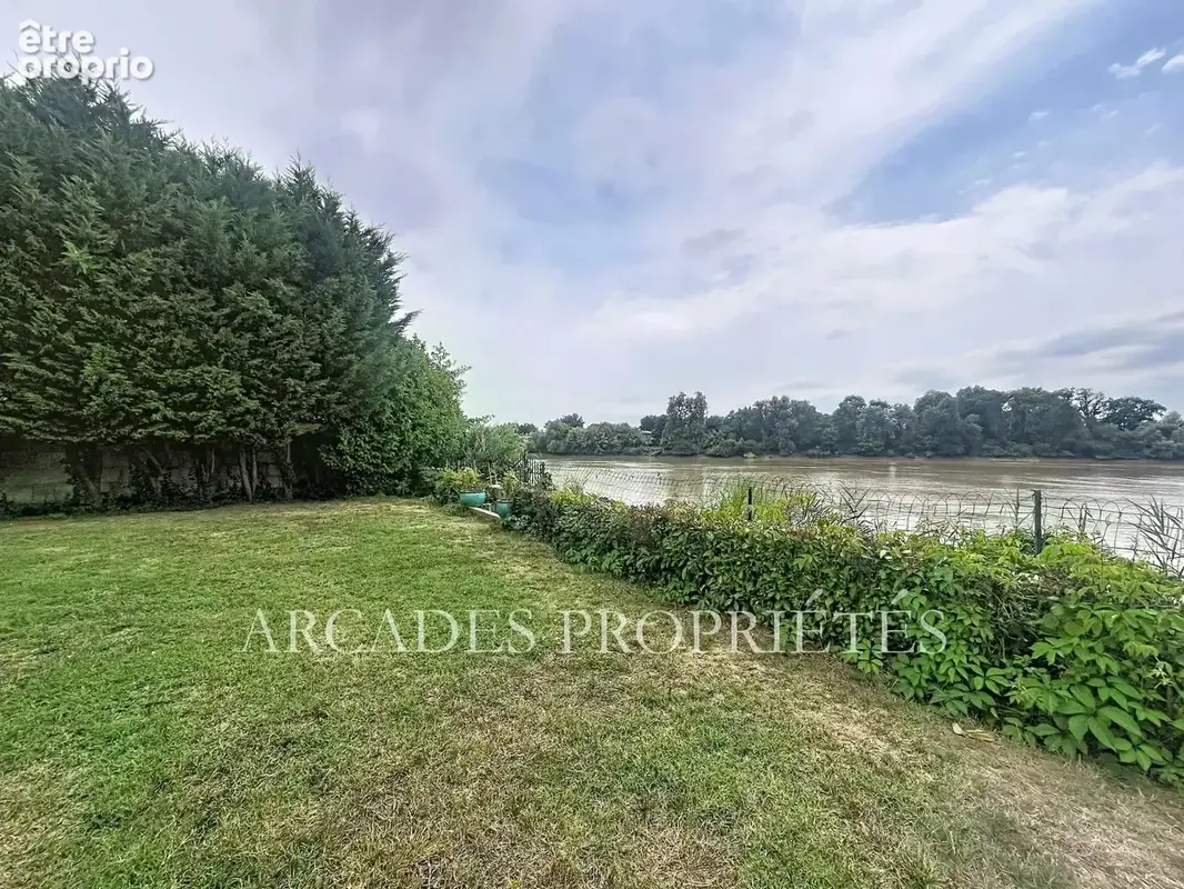 Maison 8 pièces 320 m² à vendre à Fronsac (33126) - photo 10