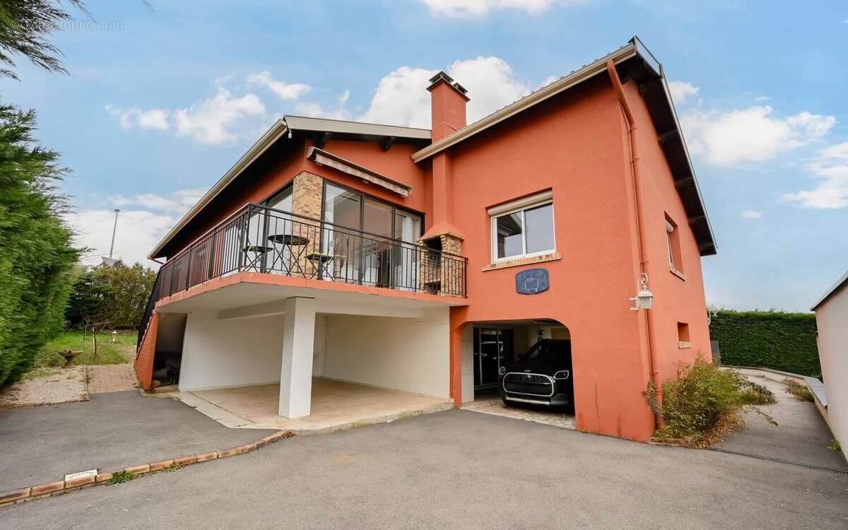 Maison à SAINTE-CONSORCE