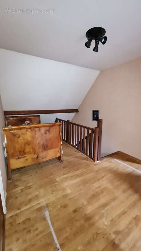 Maison à BURES-SUR-YVETTE