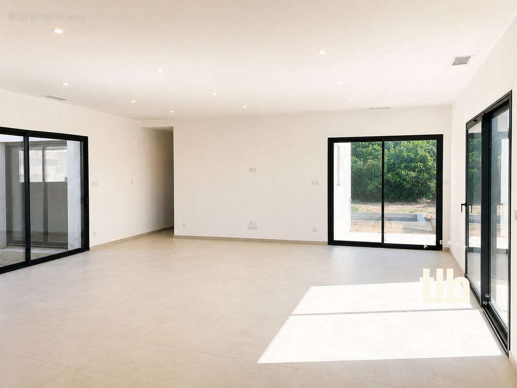 Maison 119 m² à Salleles-D'aude  - photo 4
