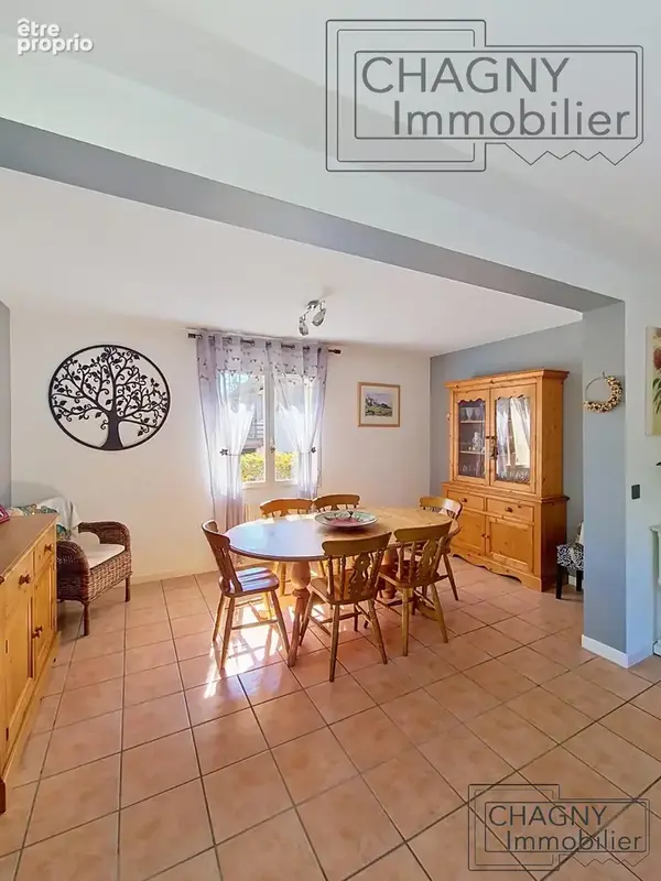 Maison 5 pièces 118 m² à vendre à Rully (71150) - photo 2