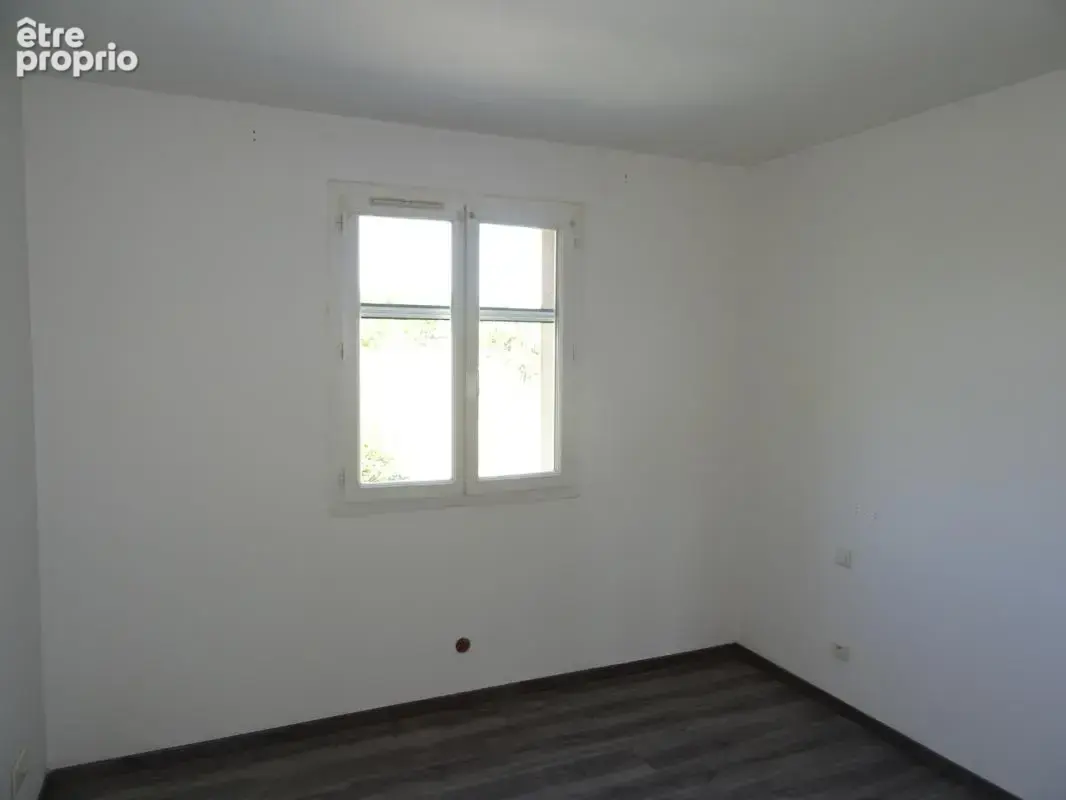 A saint junien proche du centre ville belle maison de plain pied 96 m² habitables sur un terrain de 1502 m² plat - photo 13