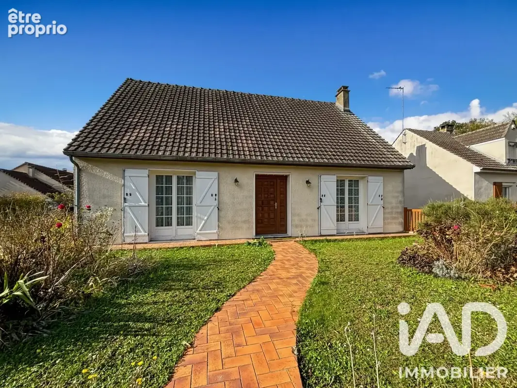 Photo 1 - Maison à CUCHARMOY