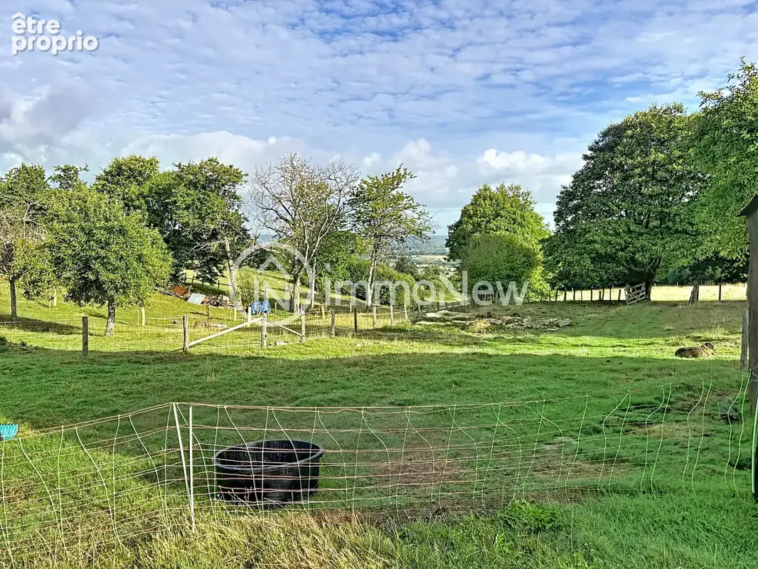 Grange a renover 100 m2 en lisiere de foret vue exceptionnelle sur 4 hectares environ - photo 17