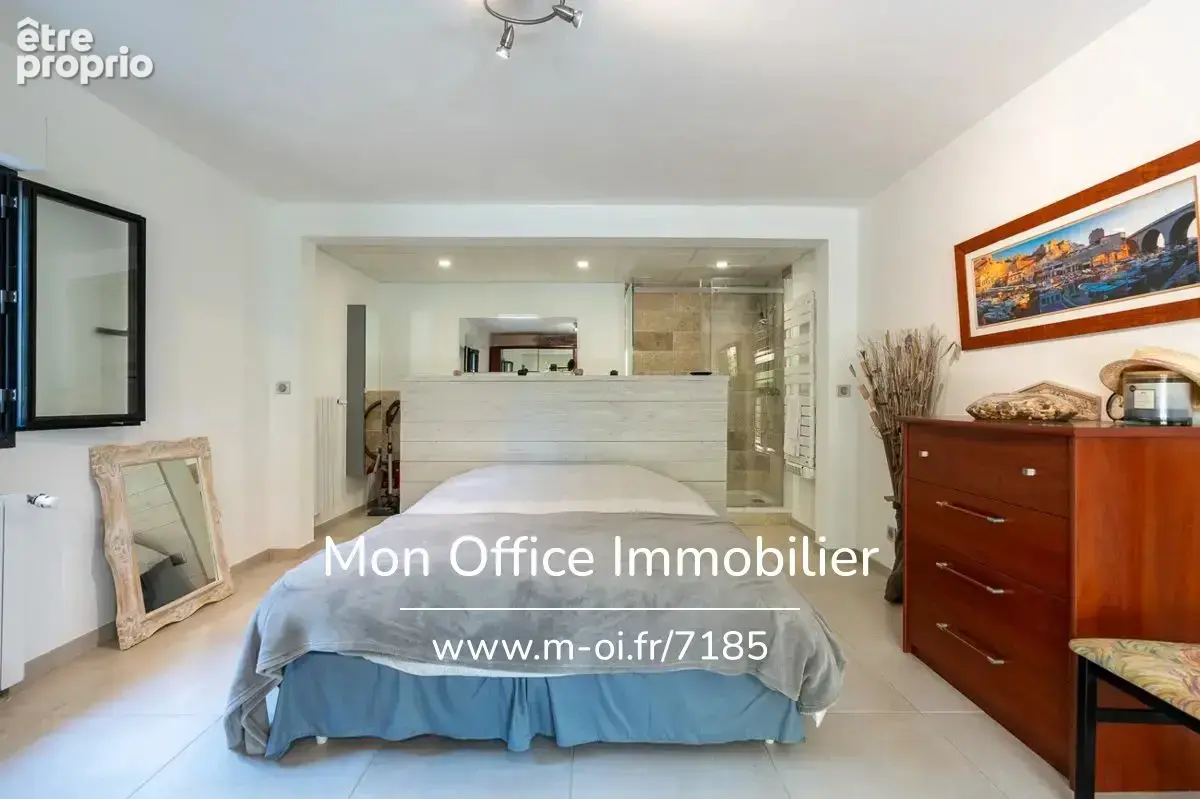 Référence : 7185-SLE - Maison contemporaine de 250 m2 au calme absolu - photo 12