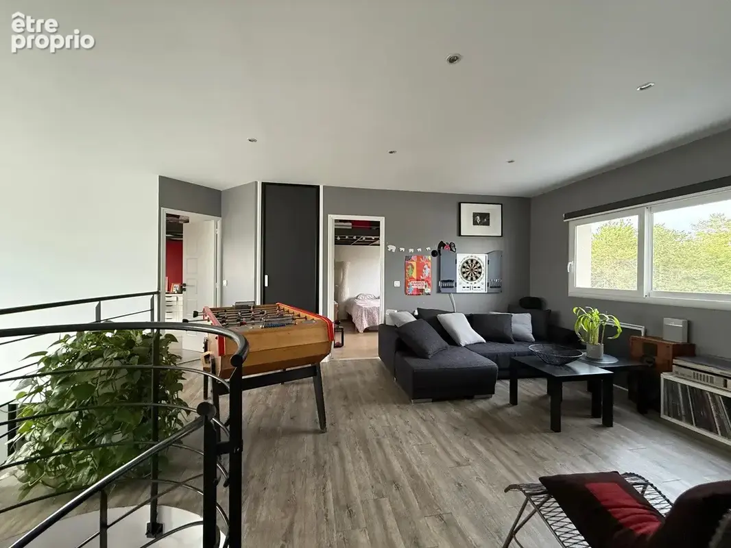 Maison 6 pièces 190 m² à vendre à Issoudun (36100) - photo 4