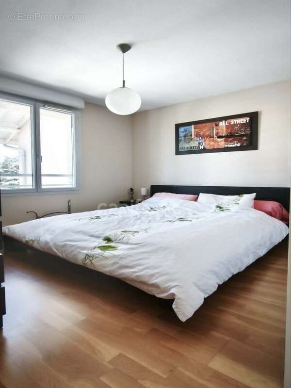 Appartement à RIVES