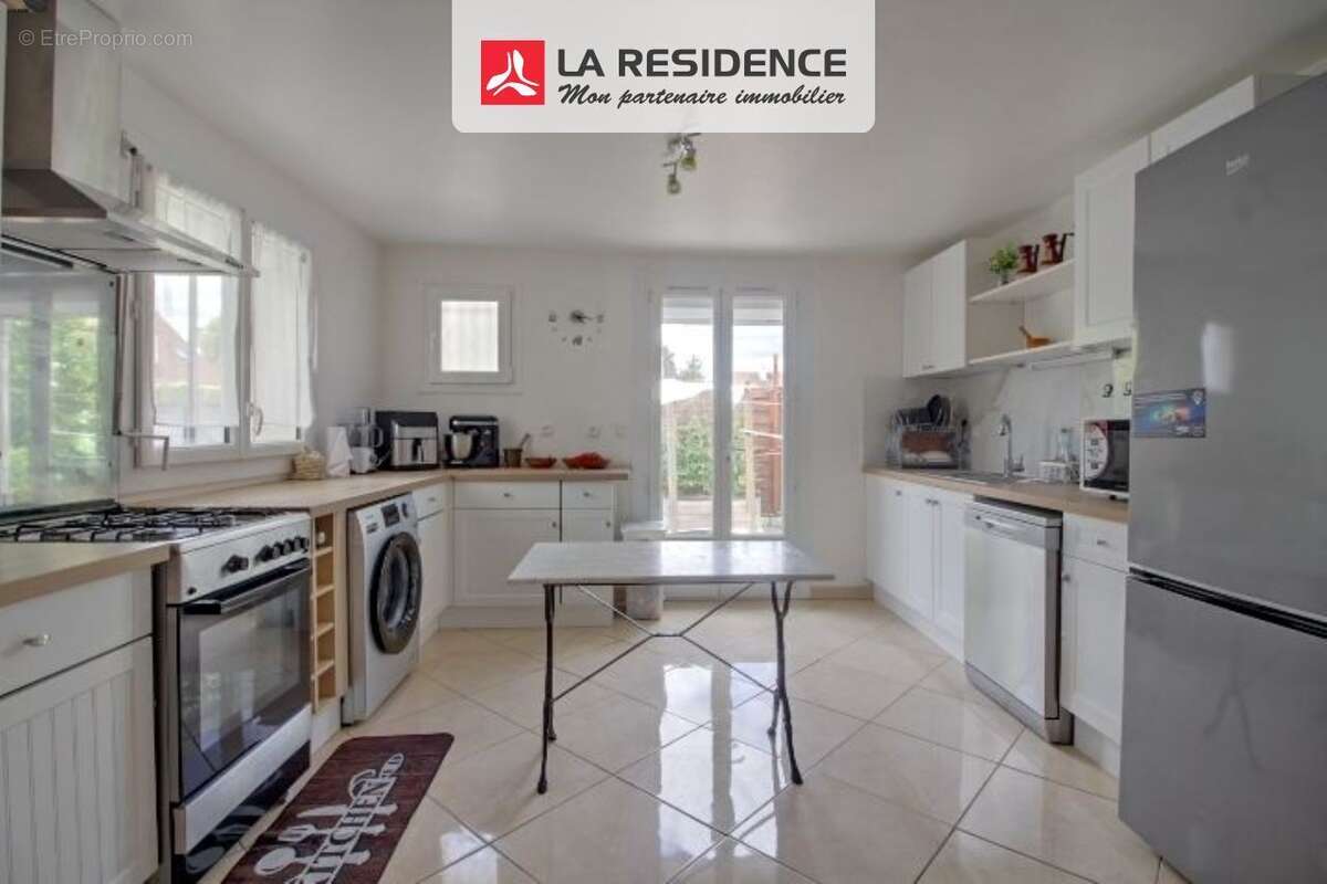 Maison 90 m² à Aubergenville  - photo 5