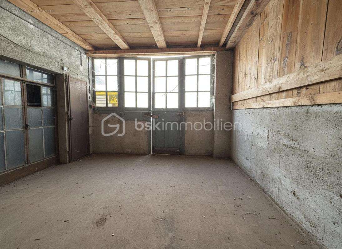 Ancienne forge en pierre à réinventer – Potentiel rare au cœur de La Compôte - photo 5