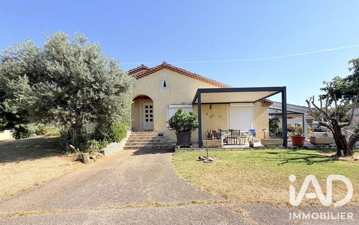 Photo 1 - Maison à ROUSSILLON