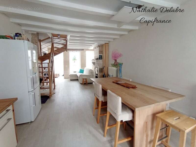 Maison de ville à vendre 6 pièces SAINT MAIXENT L'ECOLE (79) - photo 3