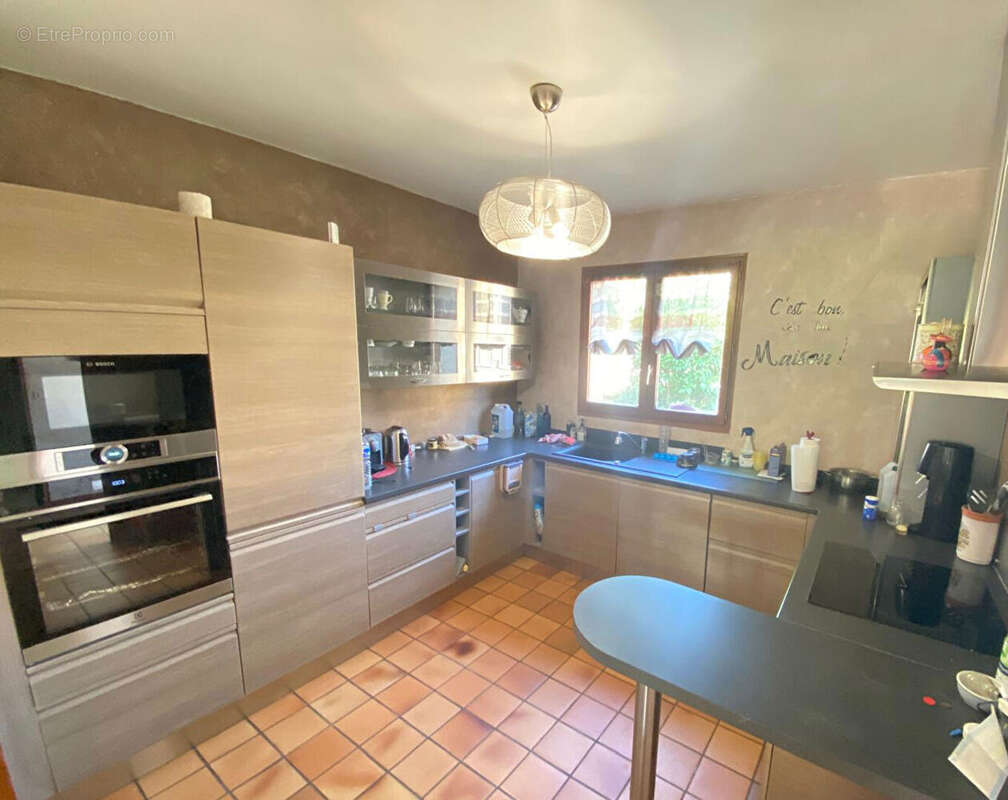 Maison à QUINCY-VOISINS