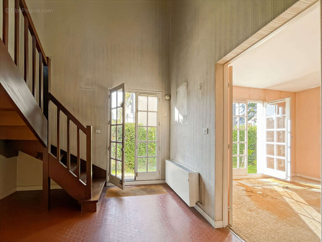 Maison à DAMMARIE-LES-LYS