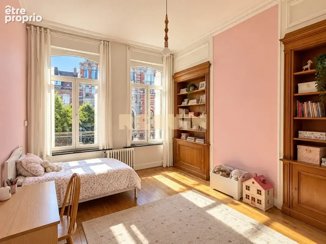 Maison 10 pièces 198 m² à vendre à Lille (59000) - photo 4