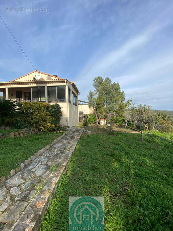 Maison à SOLARO