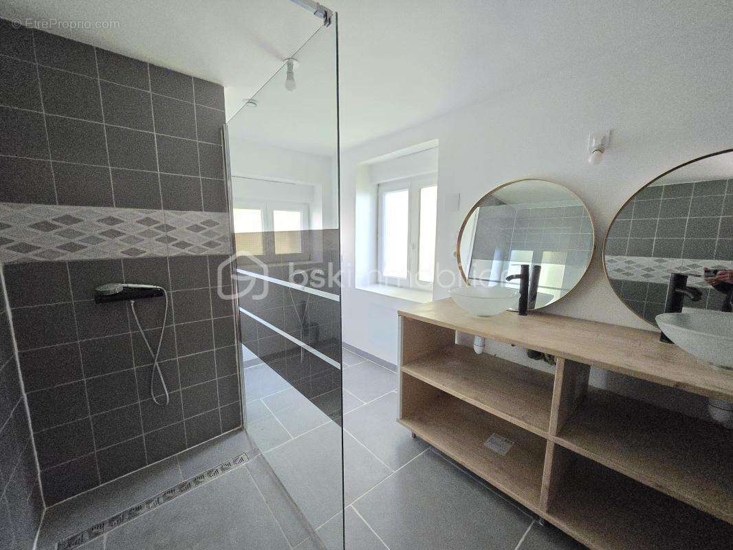 Maison à SAINT-LEGER-DES-VIGNES