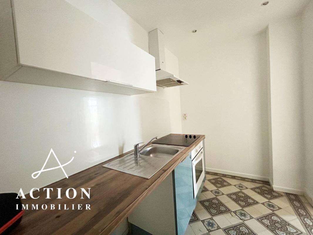 Appartement 44 m² à Lille  - photo 2