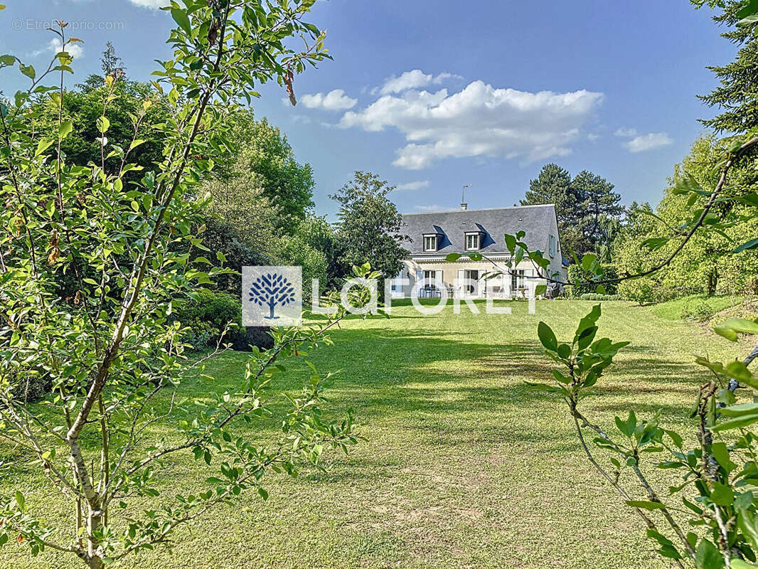 Maison à NOISY-LE-ROI