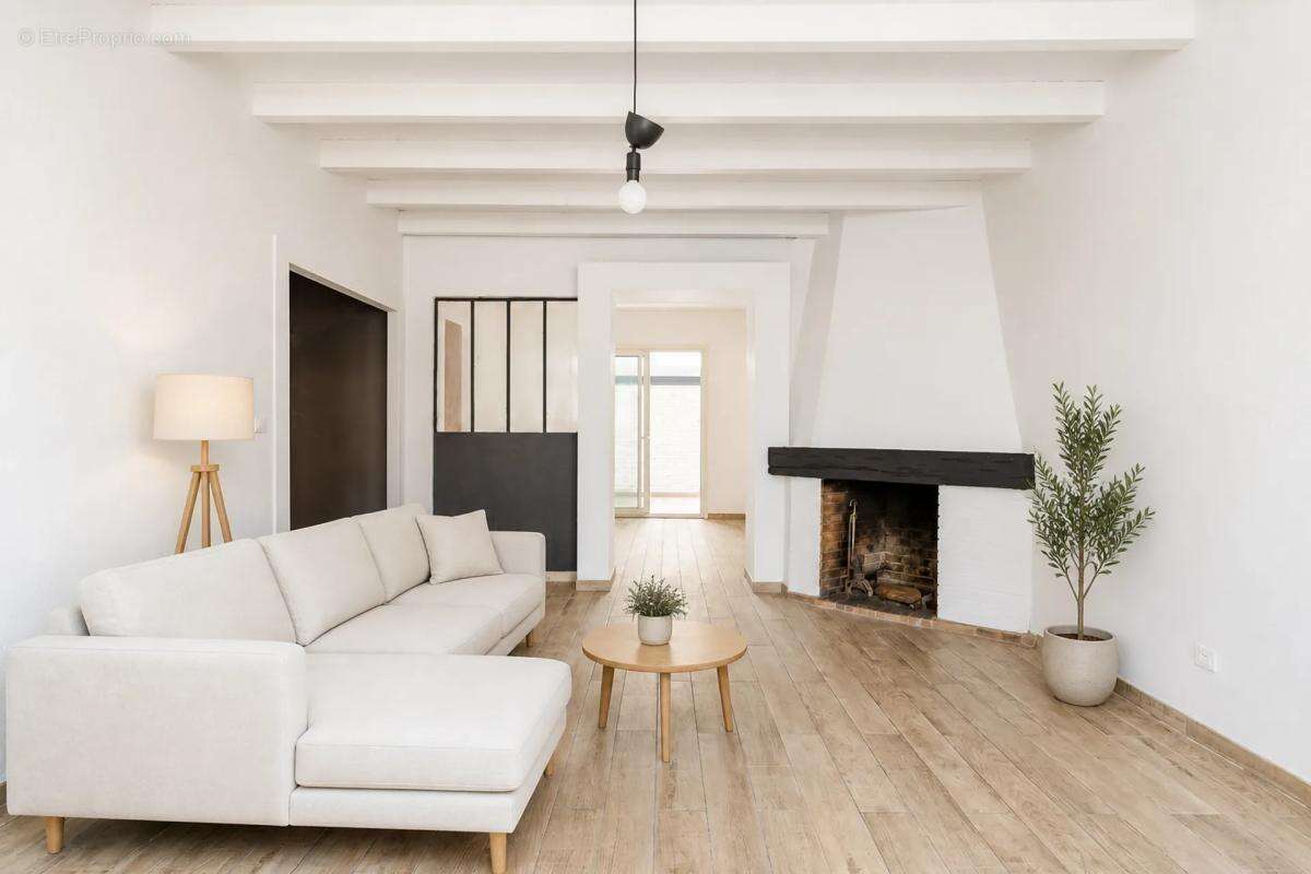 Charmante maison de ville à Saint-Denis - photo 2