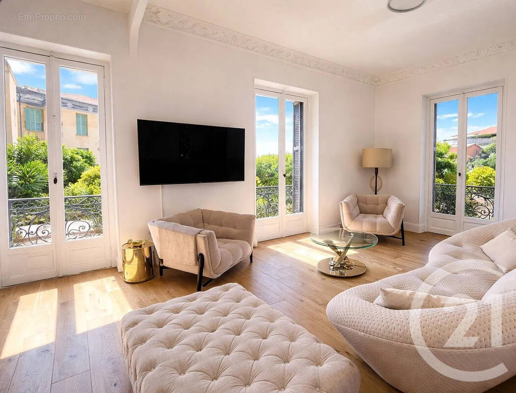Appartement à MENTON