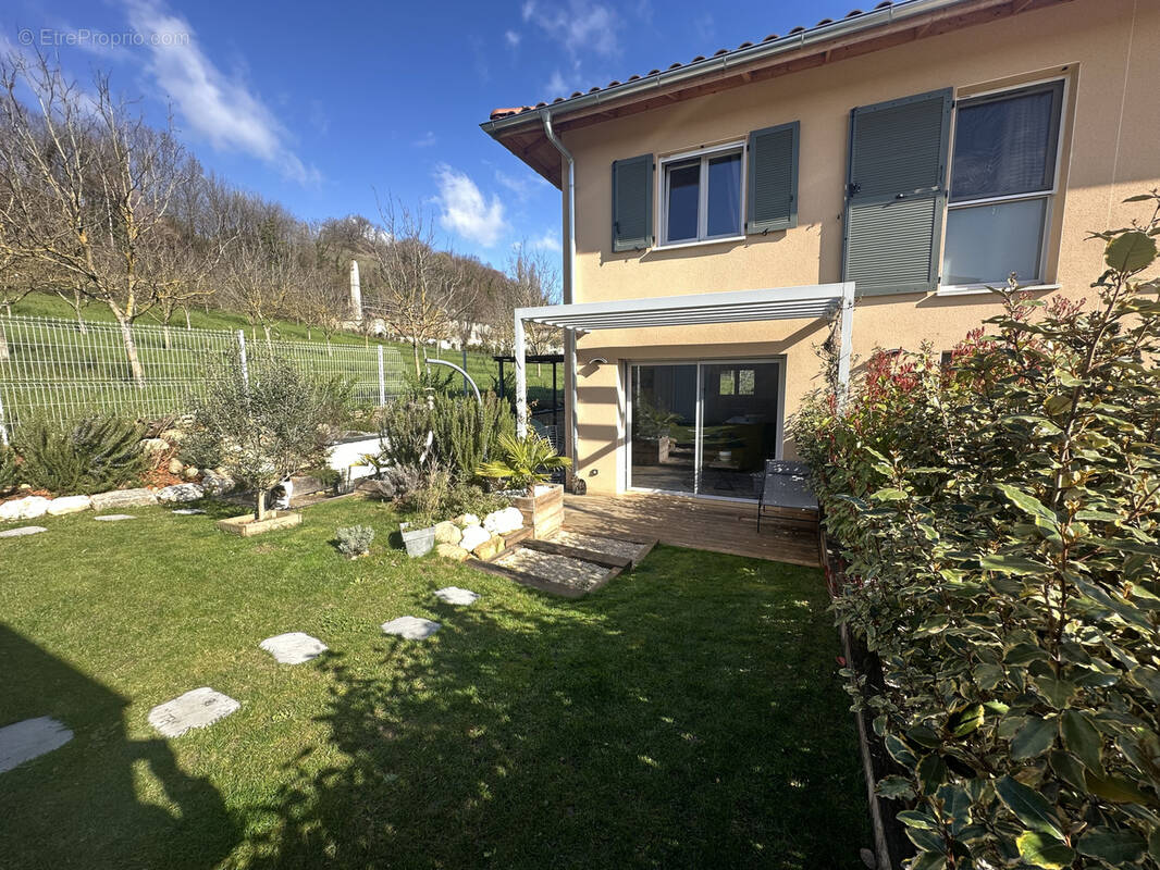 Maison à CHATTE