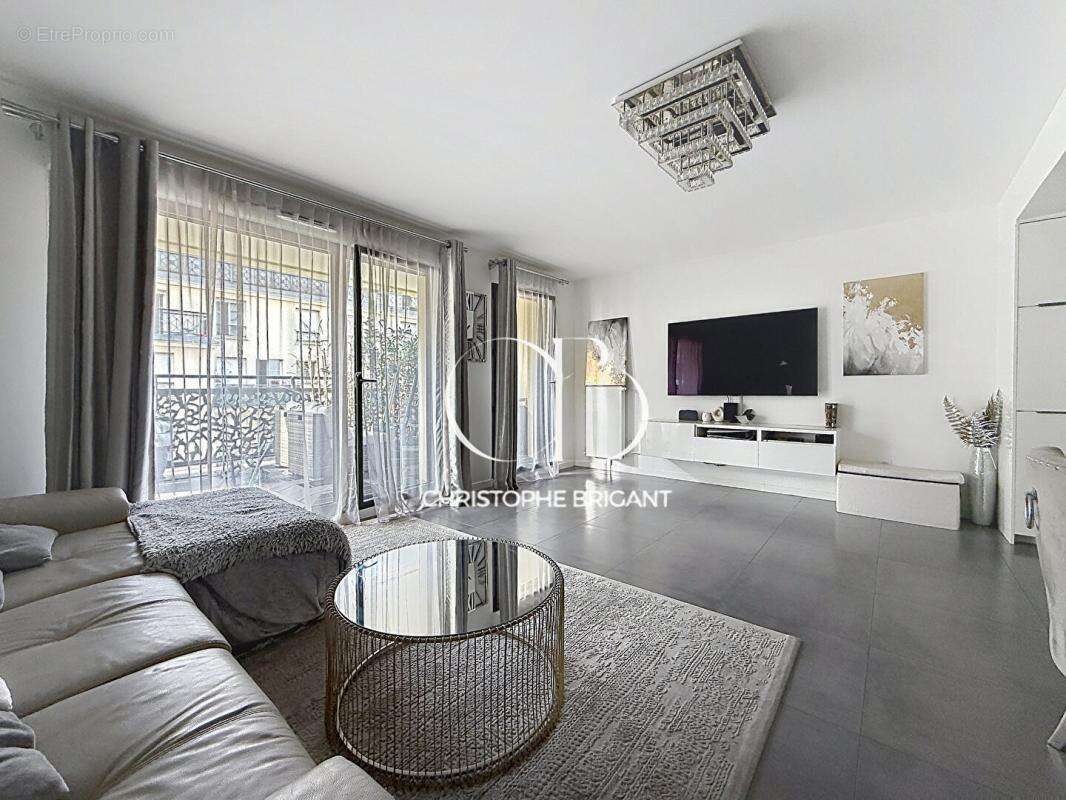 Appartement à ROSNY-SOUS-BOIS