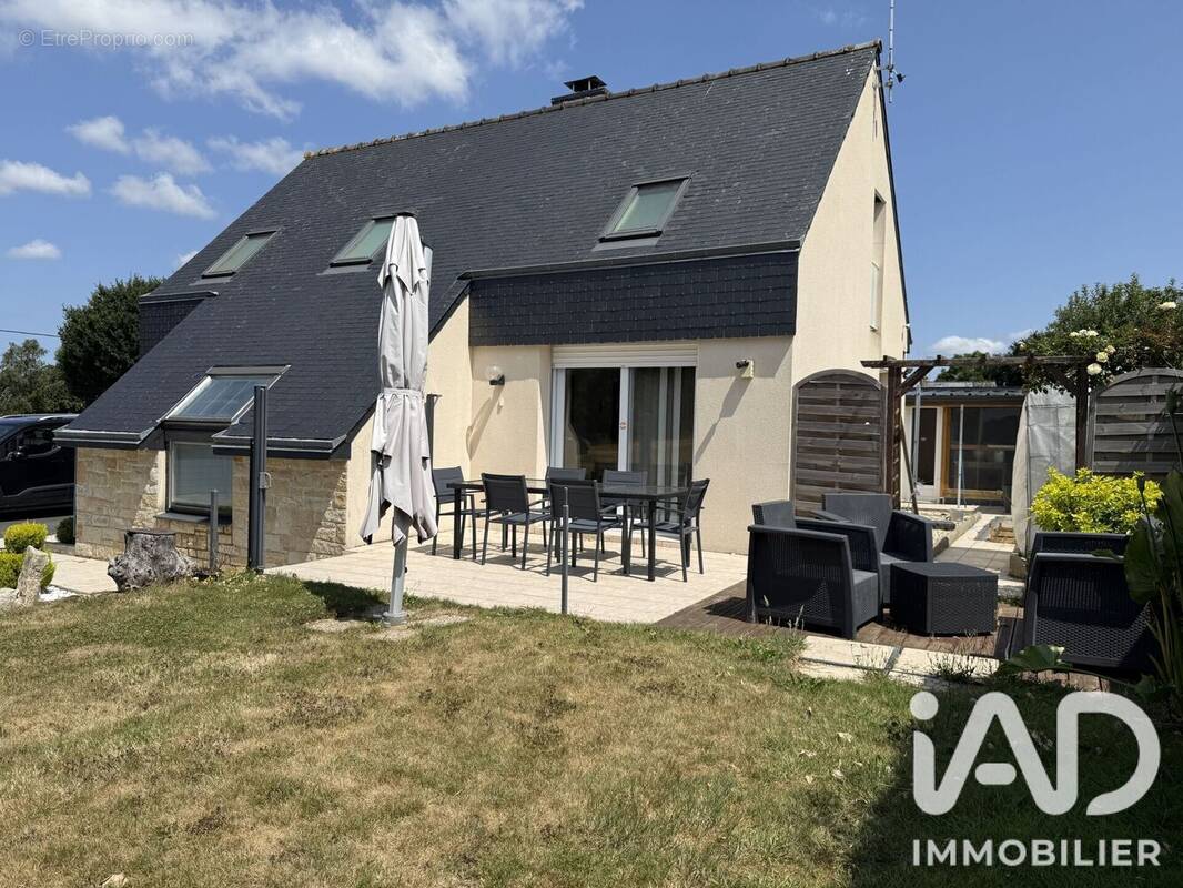 Photo 1 - Maison à LAMBALLE