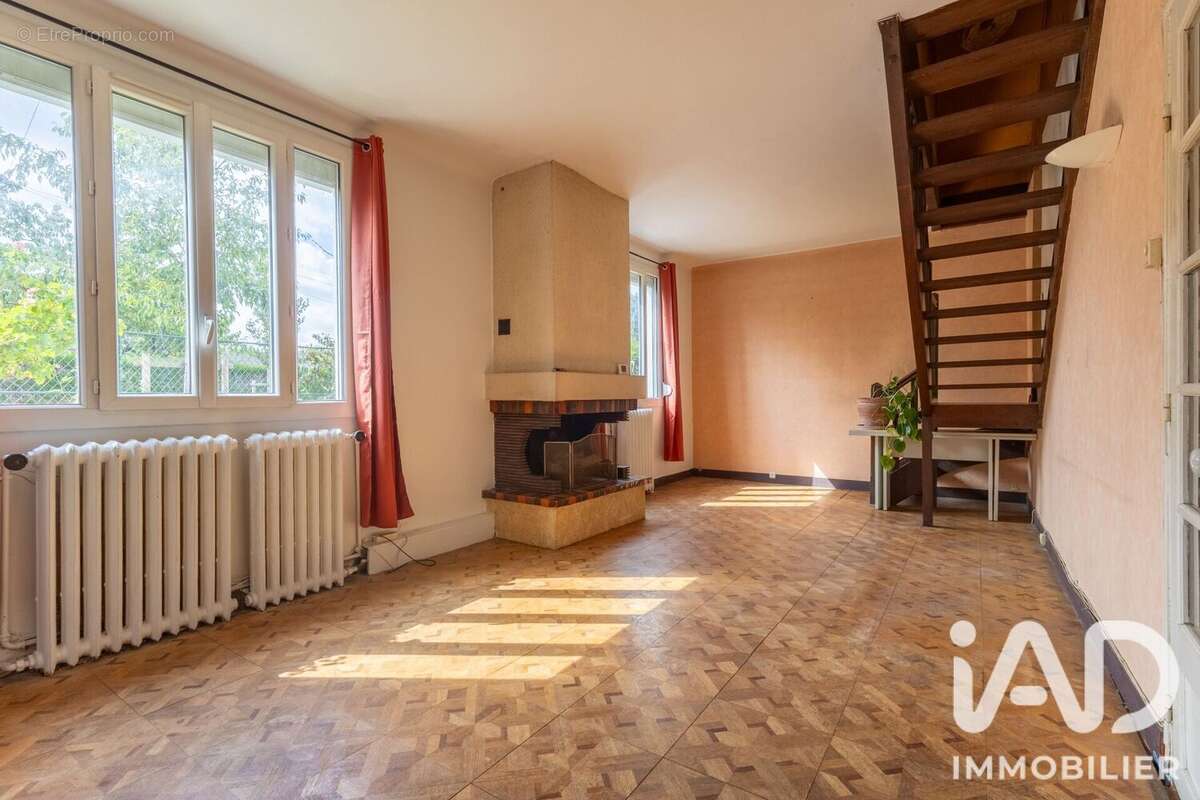 Maison 84 m² à Draveil  - photo 4