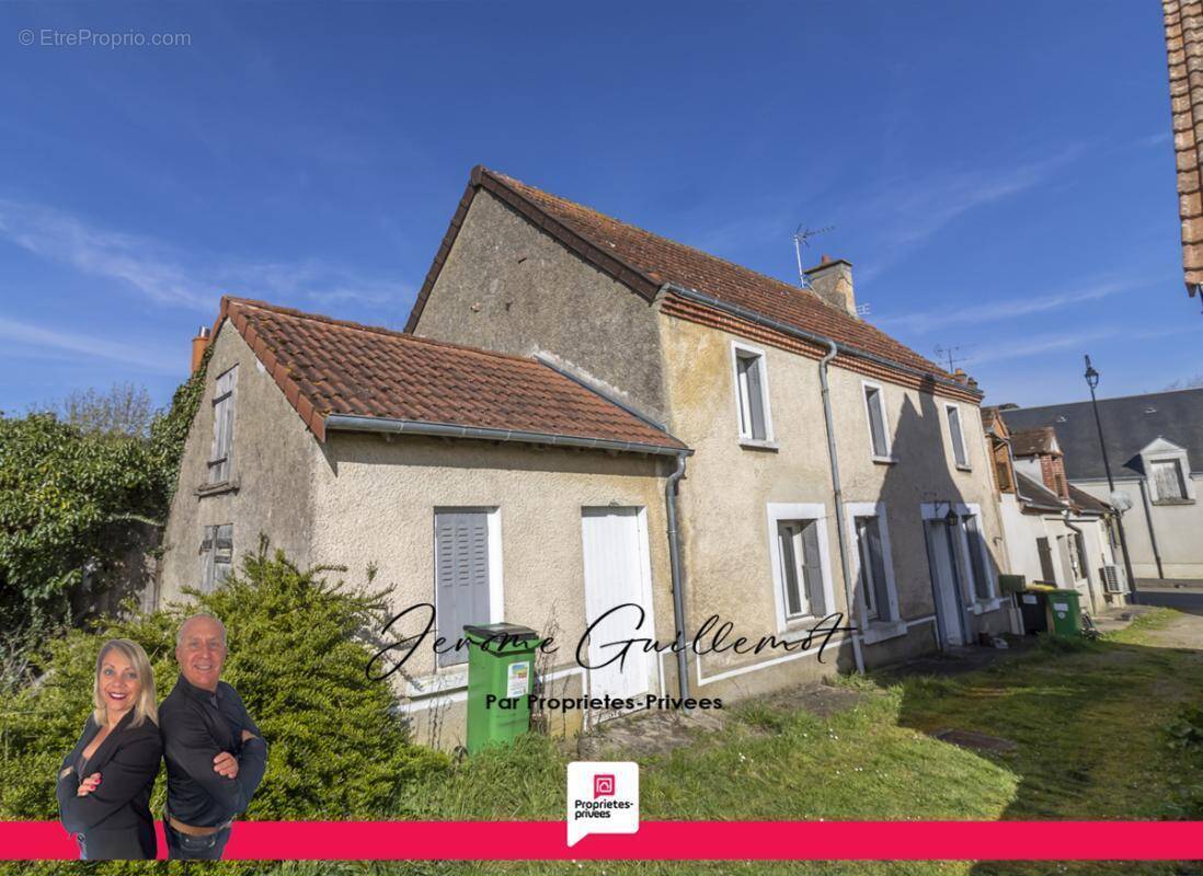 Maison à GENOUILLY