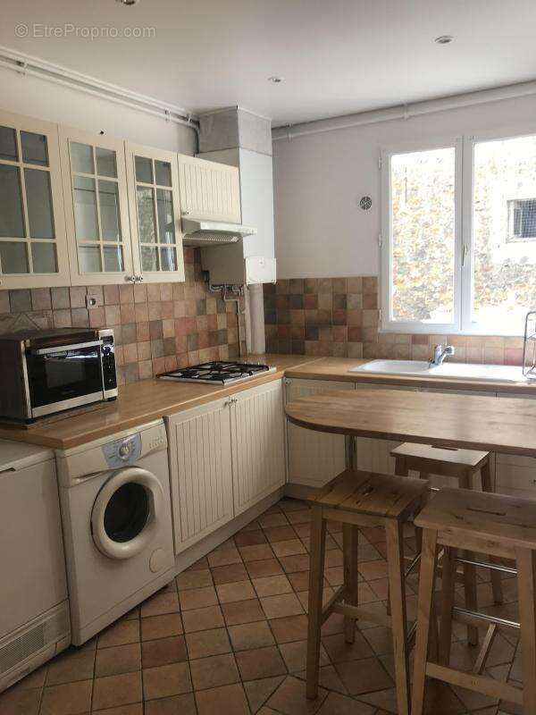 Appartement à PARIS-11E