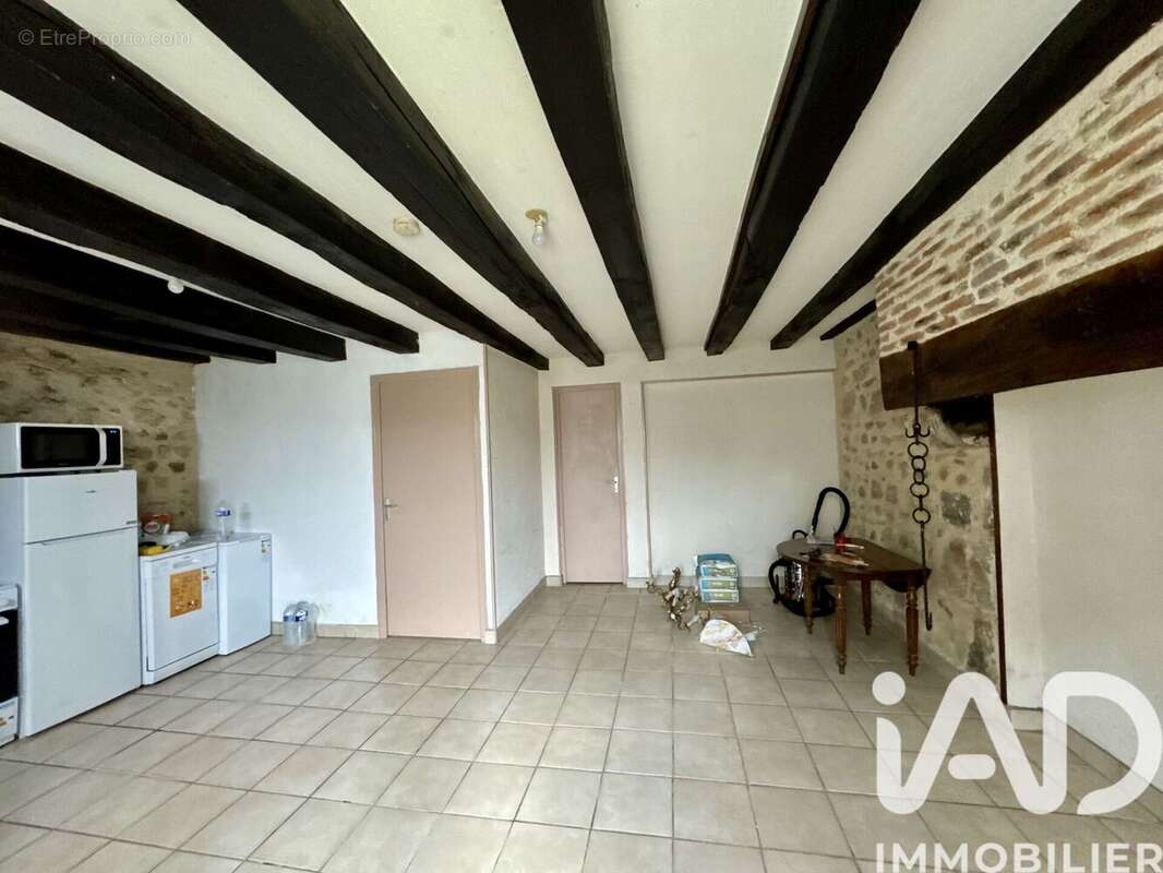 Maison 36 m² à Treignat  - photo 2