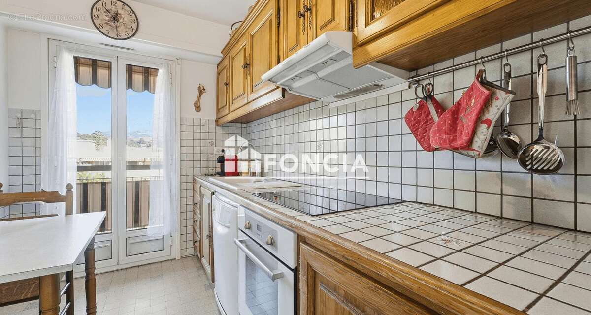 Appartement à ROQUEBRUNE-CAP-MARTIN