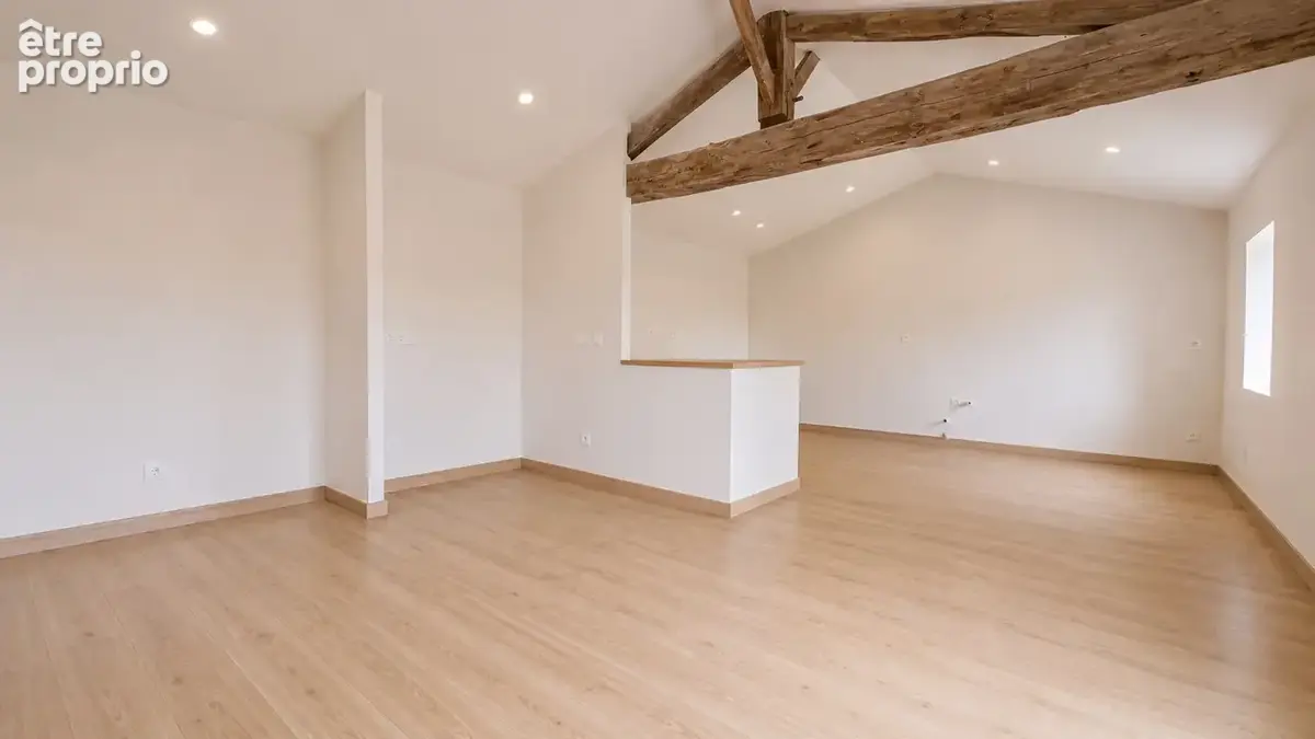 Lezoux - maison 98 m² entièrement rénovée - 3 chambres - terrain - photo 4
