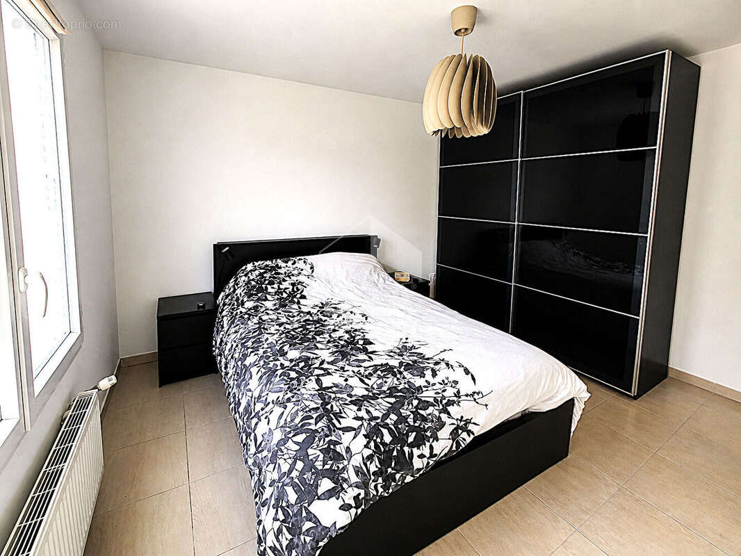 Appartement à LE MUY