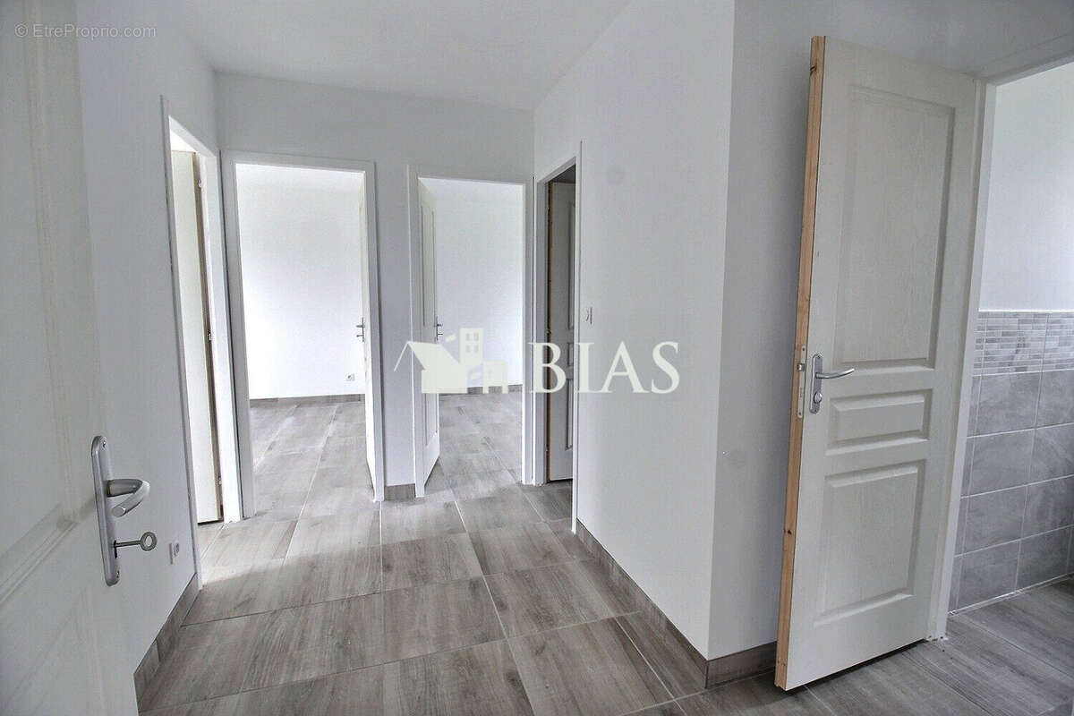 Maison à LE NOYER-EN-OUCHE