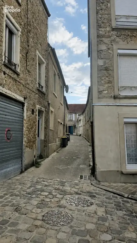 .2 pieces au 2eme et dernier etage - plein centre - photo 2