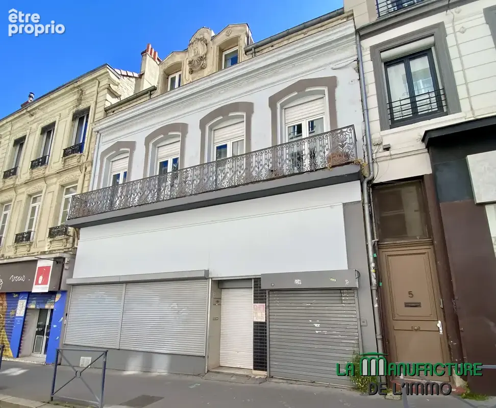 Duplex avec terrasse - murs commerciaux / saint-etienne - hyper centre - photo 6