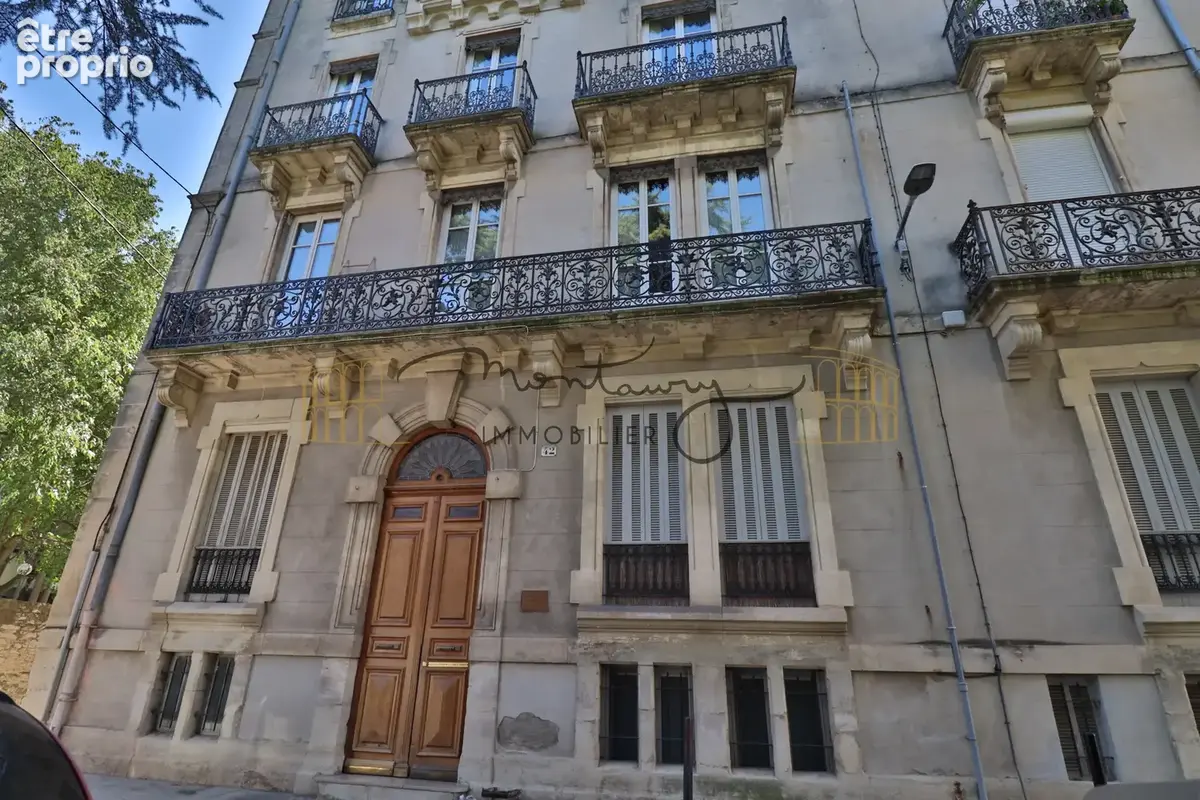 Appartement à NIMES