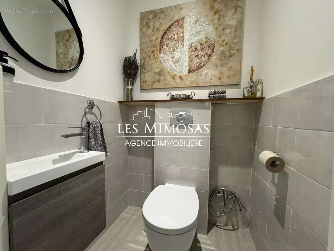 Maison à FREJUS