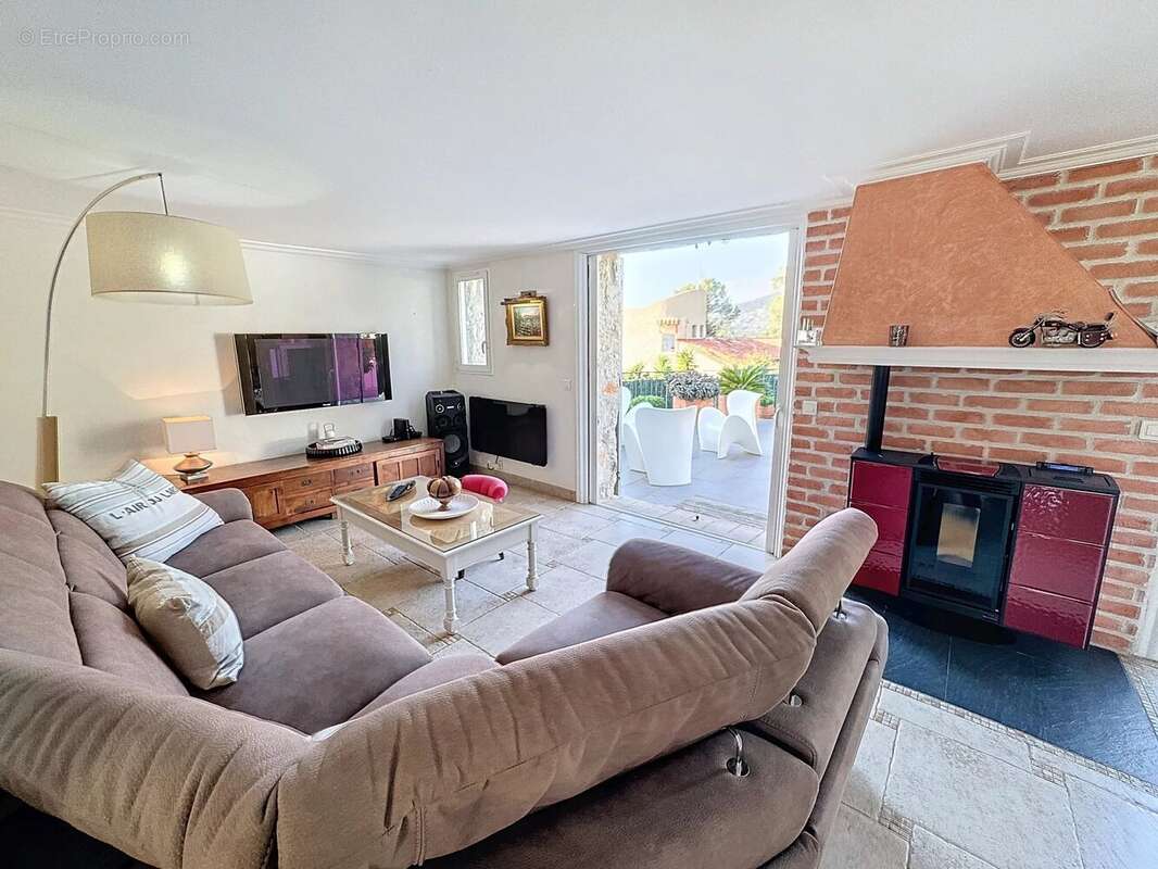 Maison à PEYMEINADE