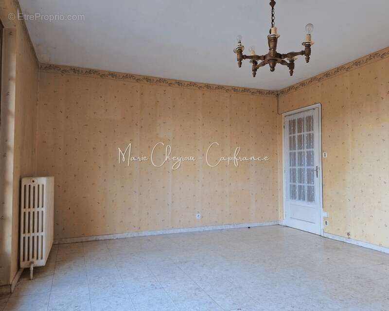 Maison à BRIVE-LA-GAILLARDE