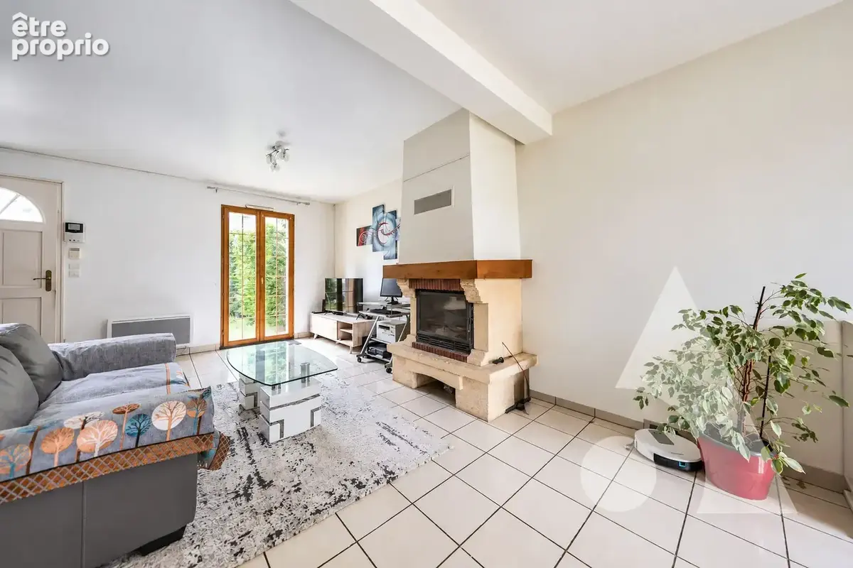 Maison 5 pièces - Beaux volumes - photo 2