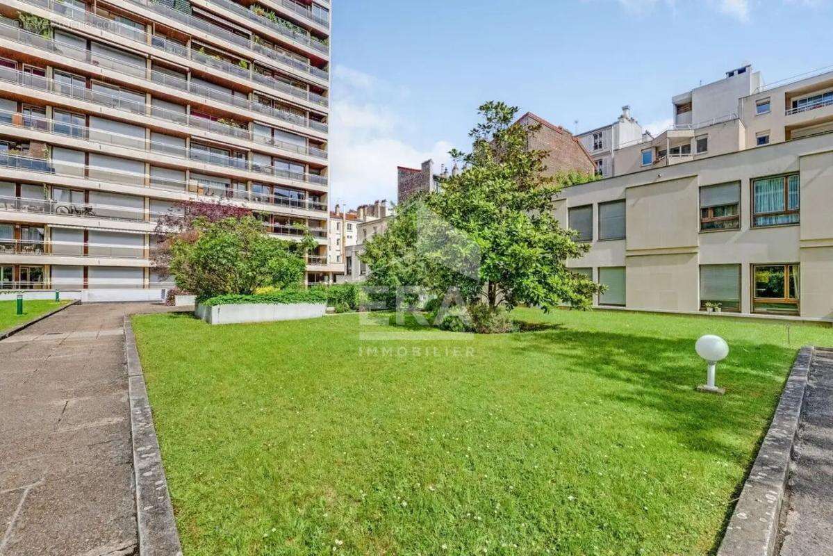 Studio 11.5 m2 - charles-michels - photo 4