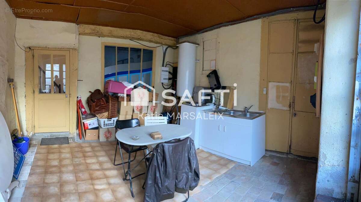 Photo 8 - Maison à THEVET-SAINT-JULIEN