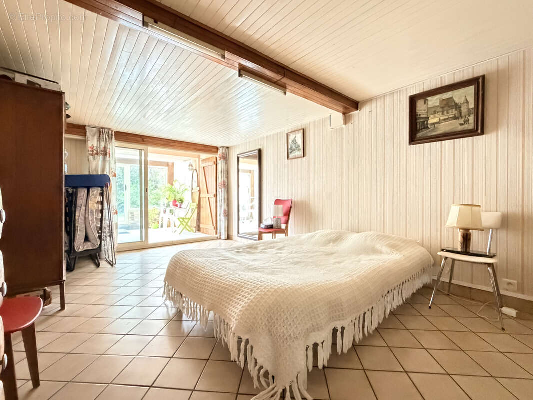 Maison à JAUNAY-CLAN