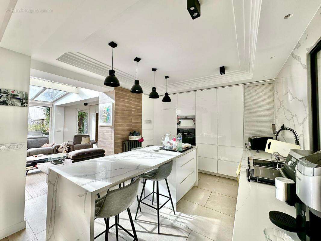 Maison à FONTENAY-SOUS-BOIS