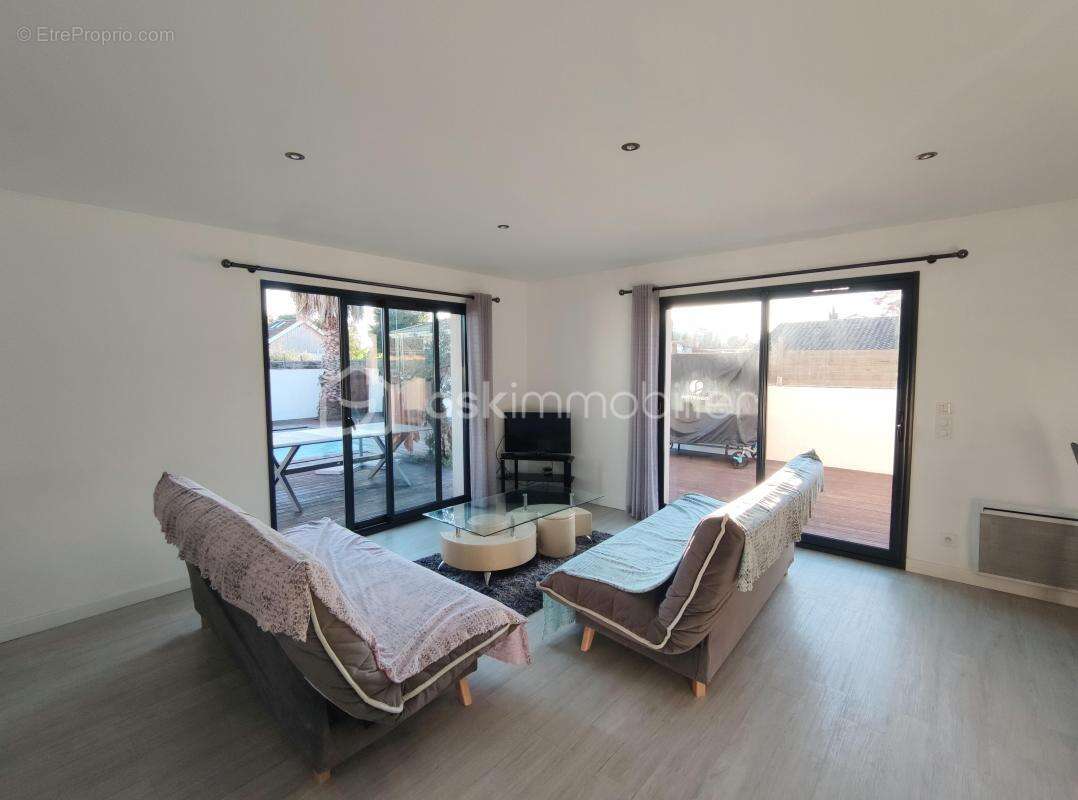 Maison à GUJAN-MESTRAS