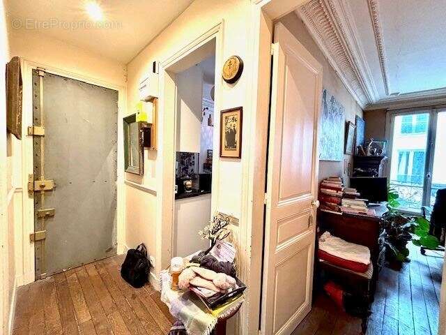 Appartement à PARIS-7E